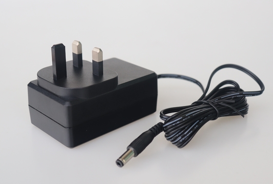 Bộ chuyển đổi Ac Dc Đầu ra 24v được chứng nhận IEC61558 với phích cắm của Anh cho máy lọc không khí